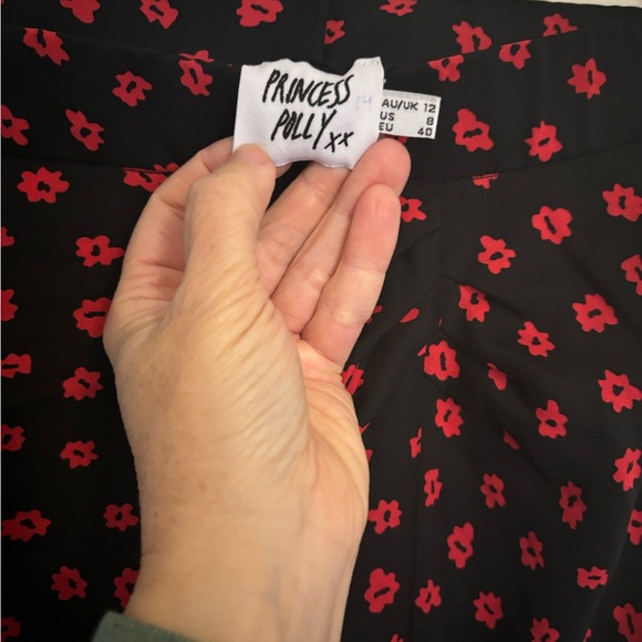 Princess Polly black maxi skirt with red flowers size 12 - Picture 3 of 5